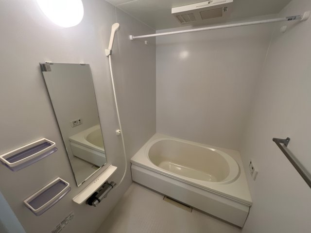 グランメール小坂Ａの浴室