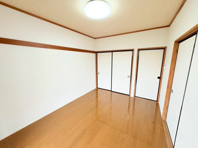 【洋室】 | ウィングヴィラ枝野D棟