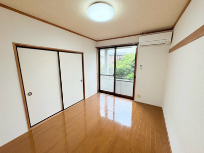 【洋室】 | ウィングヴィラ枝野D棟