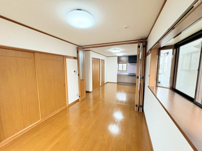 【居間・リビング】 | ウィングヴィラ枝野D棟