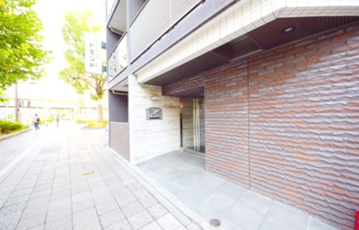 【エントランス】 | プレール・ドゥーク川崎