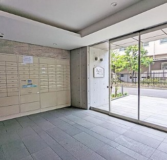 【ロビー】 | プレール・ドゥーク川崎