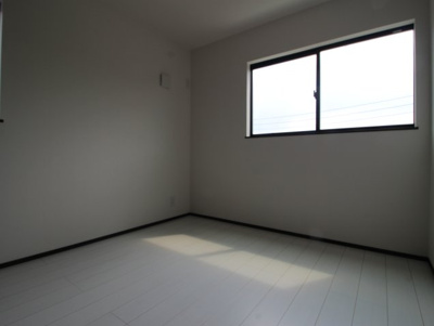 【洋室】 | 八幡市八幡福禄谷　新築戸建 | 2F洋室になります。