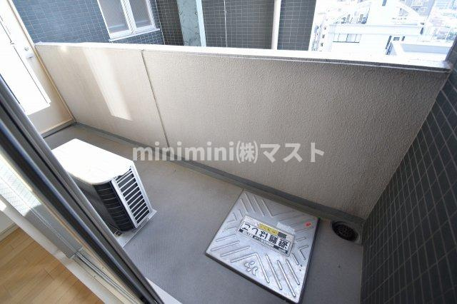 ISM谷町六丁目　のバルコニー