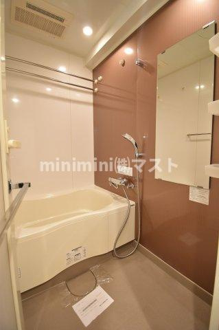 ISM谷町六丁目　の浴室