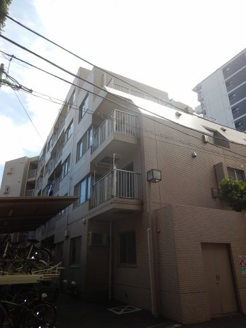 メイツ向島の外観