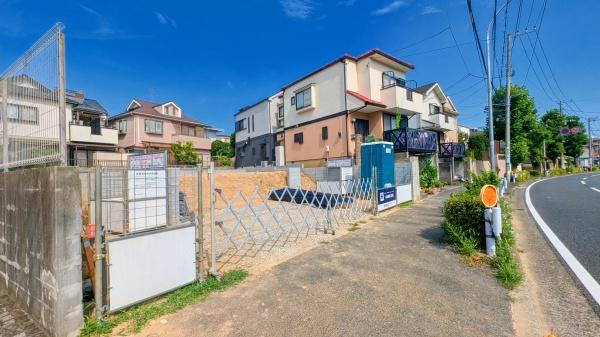 横浜市磯子区洋光台２丁目の新築一戸建の外観|陽当りの良さが伝わります！
是非、現地にてご確認下さい。