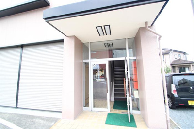 【エントランス】 | 大里ビル