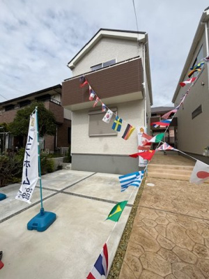 【外観】 | 神戸市西区学園東町7丁目　新築戸建2号棟　仲介手数料無料！ | 外はこのようになっています