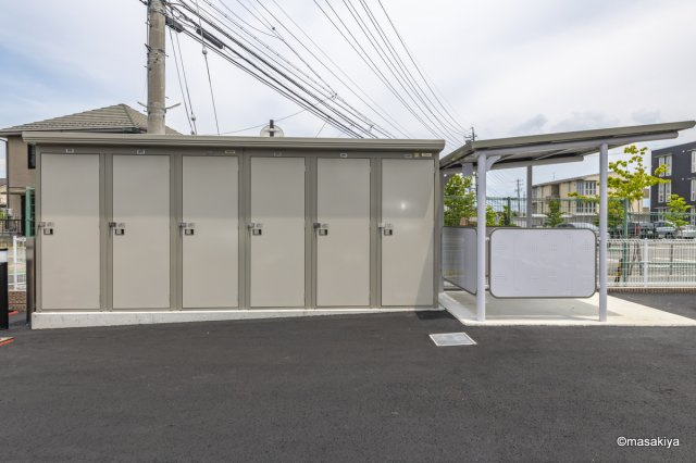 グランドハウス吉田の外観|物置