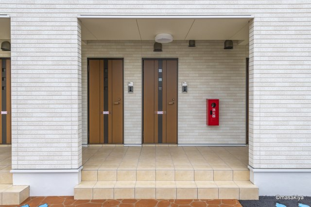 グランドハウス吉田のエントランス