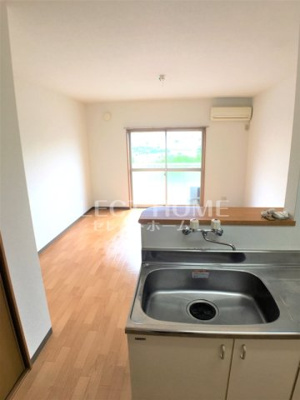  | リバーサイドα