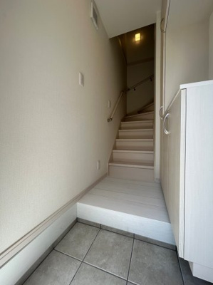 【玄関】 | 西舞子ハイツ