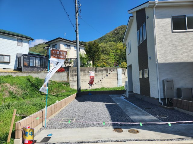 リーブルガーデン.S須坂日滝第７の駐車場|3台ほど駐車可能
物置を置くことも出来ます