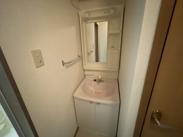 シャトー北新町Ⅱの洗面所