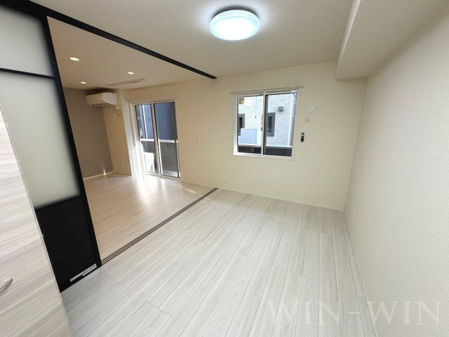D-square東橋良町の洋室