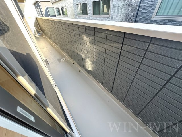 D-square東橋良町のバルコニー