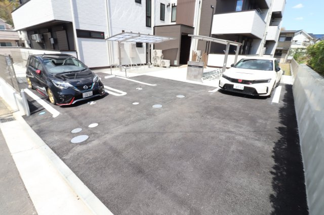 Salice Ｋ(ｻﾘﾁｪ ｹｰ)の駐車場|前回募集時の写真です。現況優先