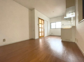 【居間・リビング】 | 箕面市瀬川1丁目テラスハウス