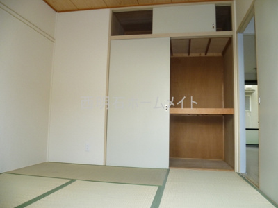 【寝室】 | サンビレッジ中村 | 和室