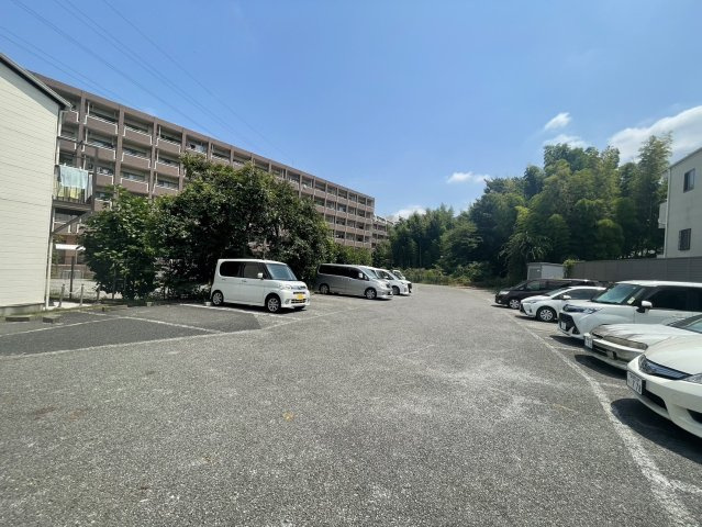 内田駐車場の駐車場