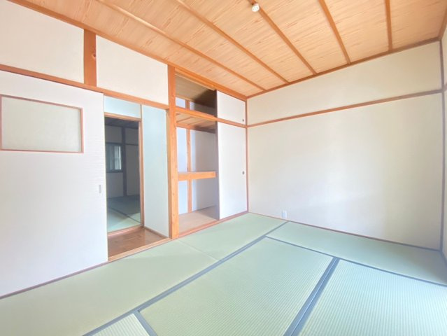 西脇貸家の和室