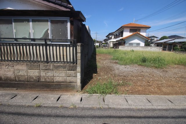 栃木市片柳町2丁目の外観|南西側との境界部分（2025年9月撮影）