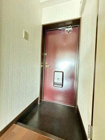 キャッスルコートの玄関