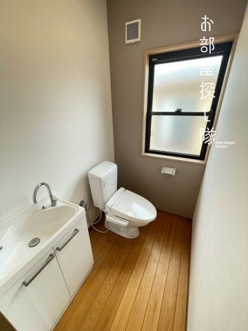 久留米市城島町青木島の中古一戸建のトイレ