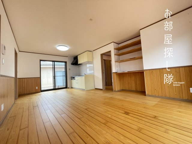 久留米市城島町青木島の中古一戸建の居間・リビング