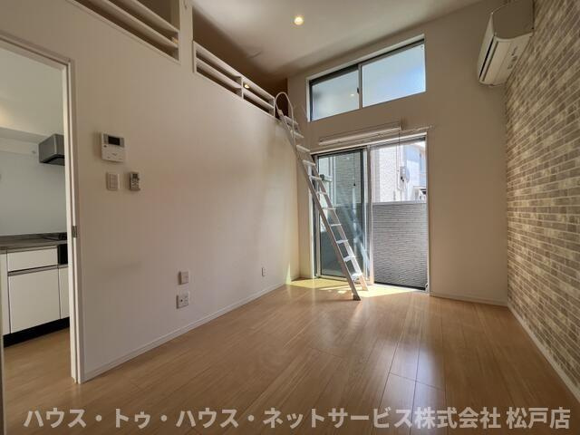 エファージュの居間・リビング