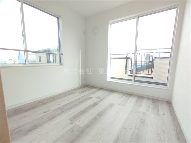 【寝室】の画像