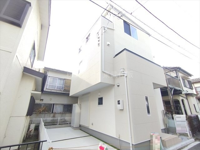 【前面道路含む現地写真】の画像