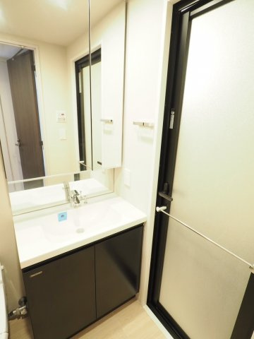 レジディア文京本郷Ⅳの独立洗面台|※写真は同タイプの別室になります
