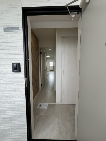 クリエオーレ中野の玄関|きれいな玄関です