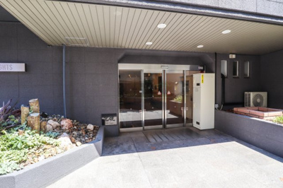 【エントランス】 | 難波スカイハイツ | 安心のオートロック付♪