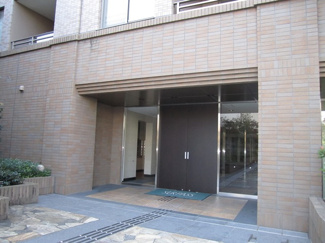 【エントランス】 | サーパスシティ西院日照町