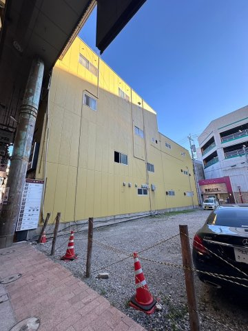 松梅ビルの周辺