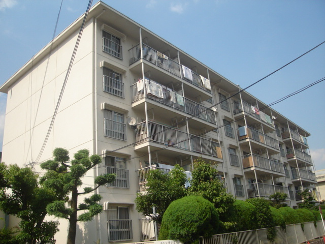 宝塚光明住宅の外観