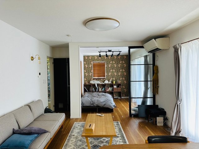 熊谷市別府4丁目の居間・リビング