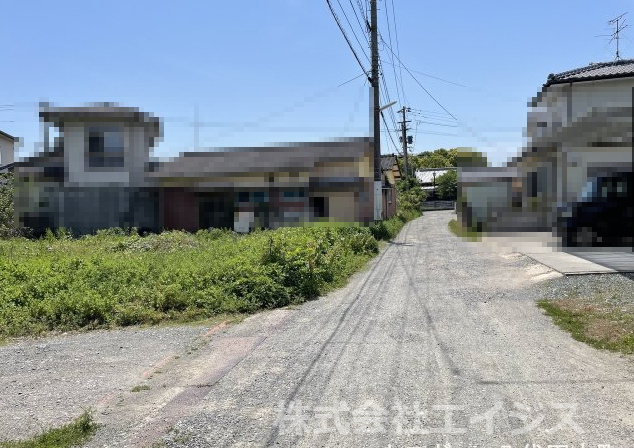 売土地　八代市松江町の前面道路含む現地写真