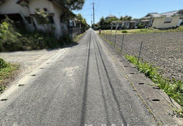 売土地　八代市植柳下町の前面道路含む現地写真