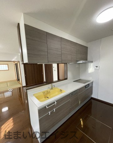 氷川町宮原　中古戸建のキッチン|使いやすいキッチンです