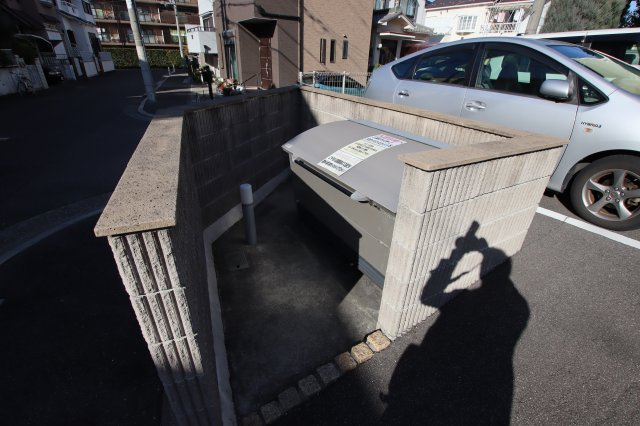 【その他共用部分】 | プチ アングル | 敷地内ゴミ捨場