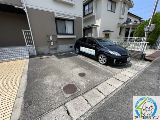 サンシャイン池上の駐車場