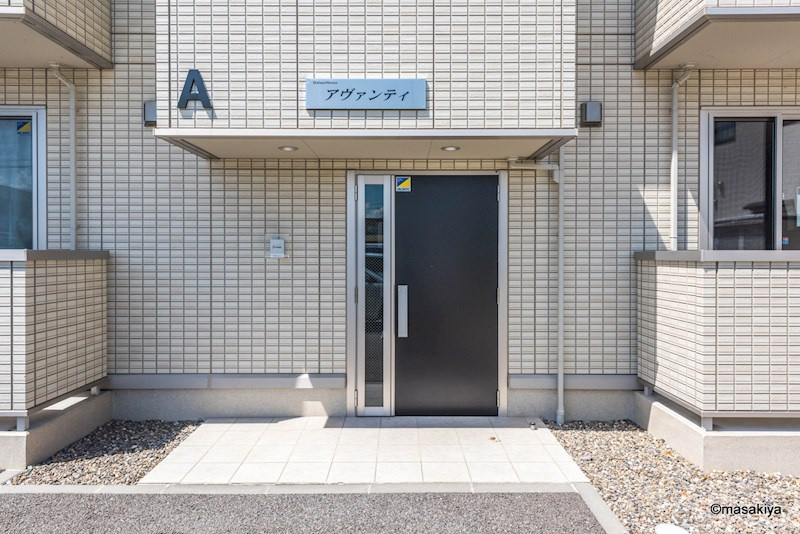 アヴァンティのエントランス|エントランス