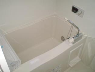 【浴室】 | エリタージュ B棟 | きれいなお風呂です