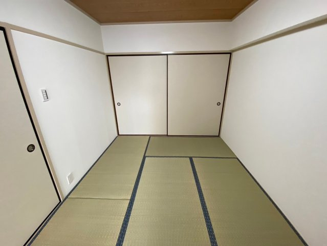 ライオンズマンション藤ヶ丘ガーデンの和室|しっとりと落ち着いた雰囲気の和室