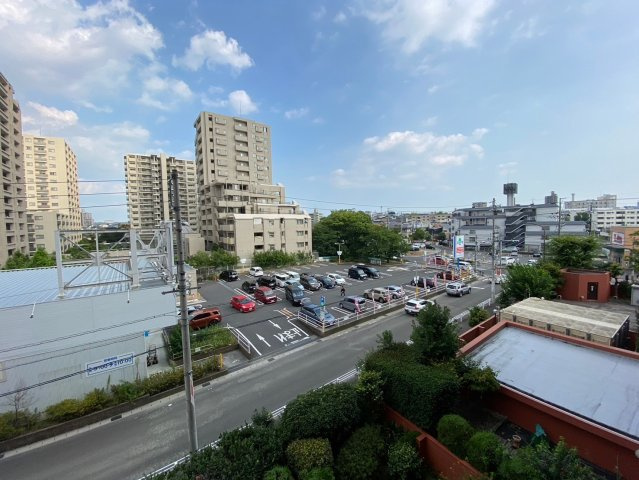 ライオンズマンション藤ヶ丘ガーデンの展望|バルコニーからの眺望です♪