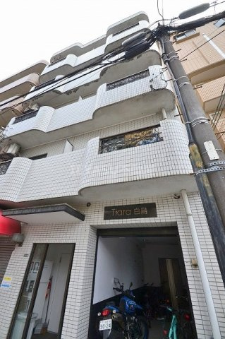 広島市中区白島中町の賃貸マンションの外観